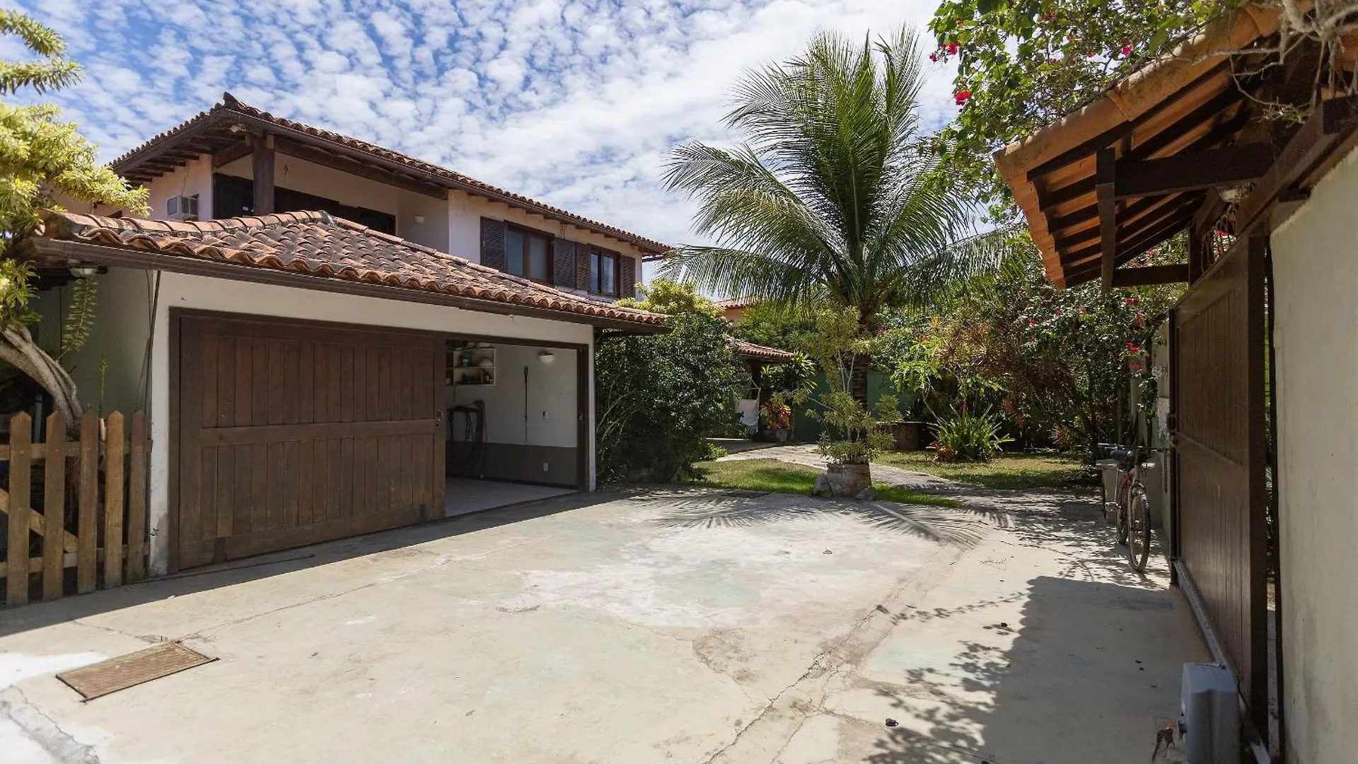 Casa Com 4 Suites E Piscina Em Buzios | Pz 1214 0*, Armacao dos Buzios Brazil