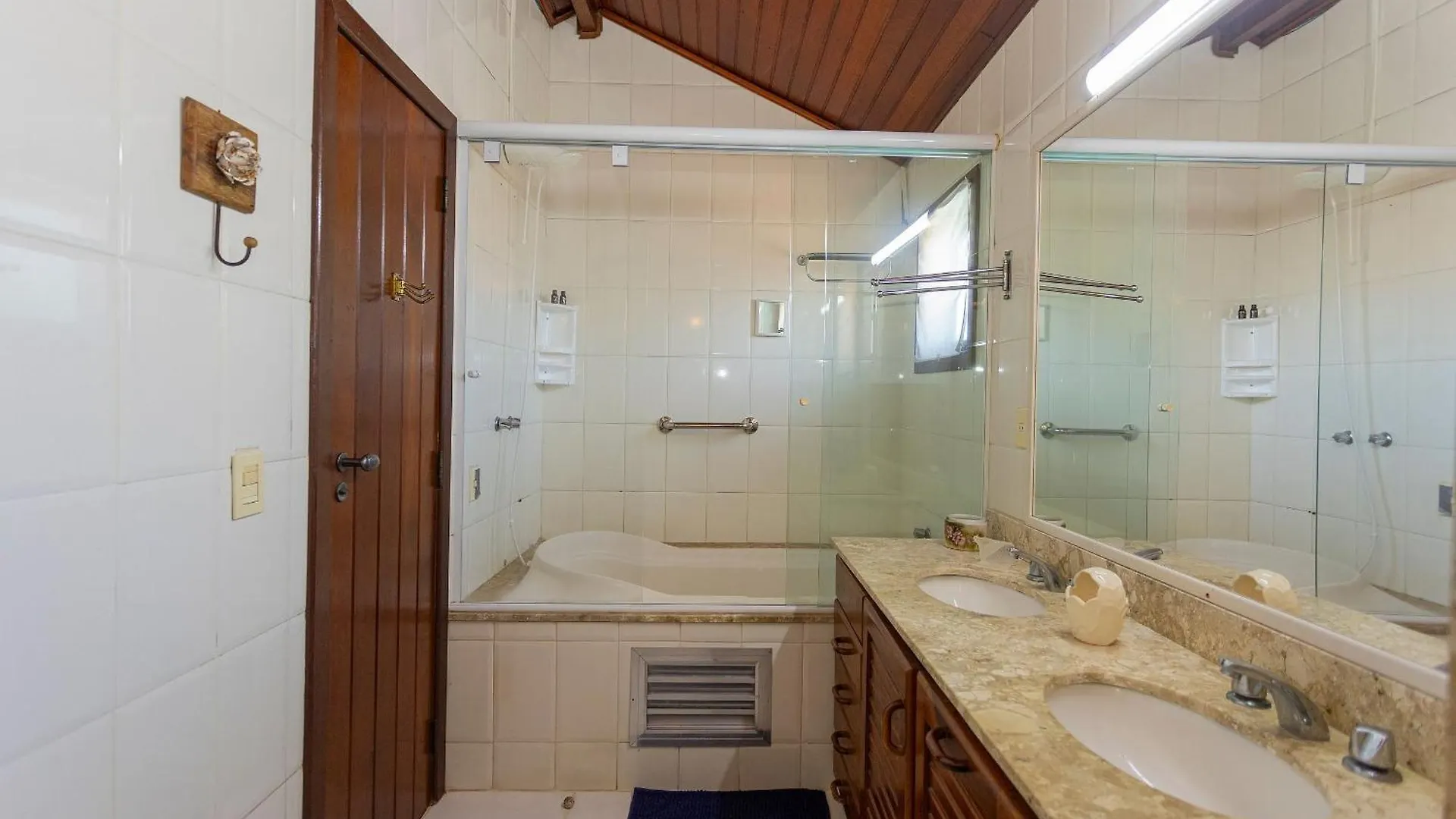 Casa Com 4 Suites E Piscina Em Buzios | Pz 1214 Holiday home