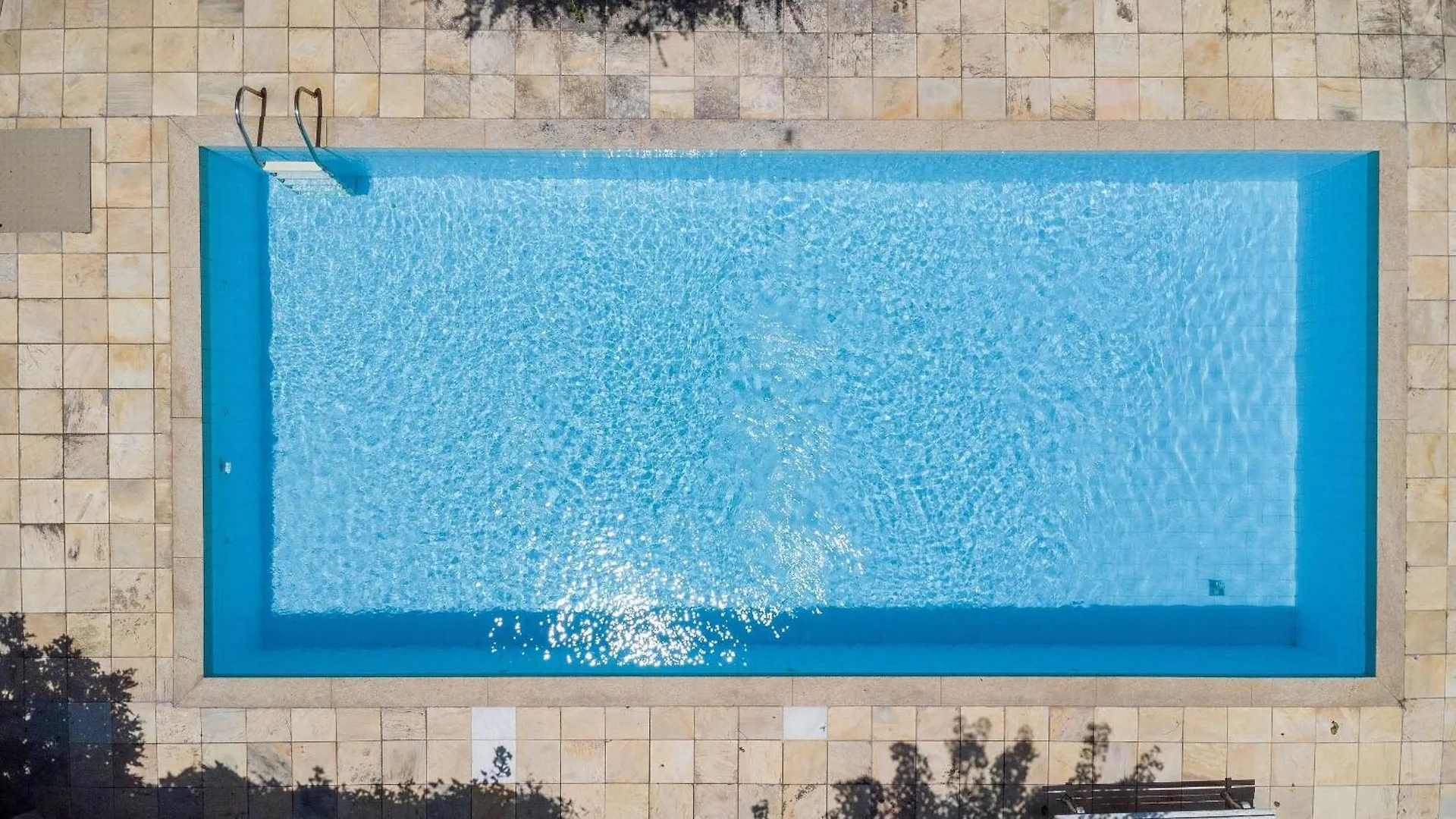 Casa Com 4 Suites E Piscina Em Buzios | Pz 1214 0*, Armacao dos Buzios