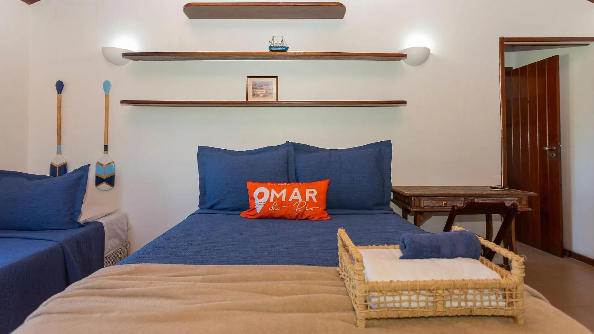 Casa Com 4 Suites E Piscina Em Buzios | Pz 1214