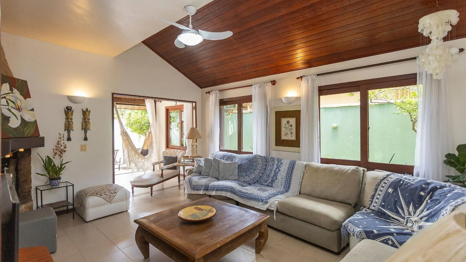 Casa Com 4 Suites E Piscina Em Buzios | Pz 1214 Brazil